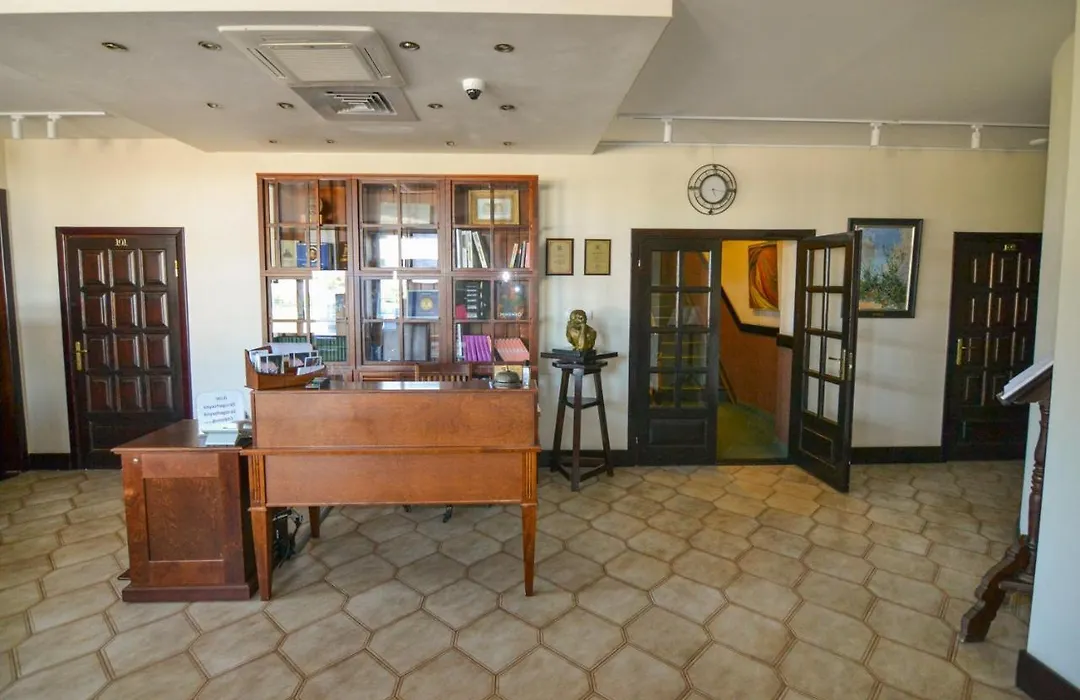 Knyazha Hora Hotel-1